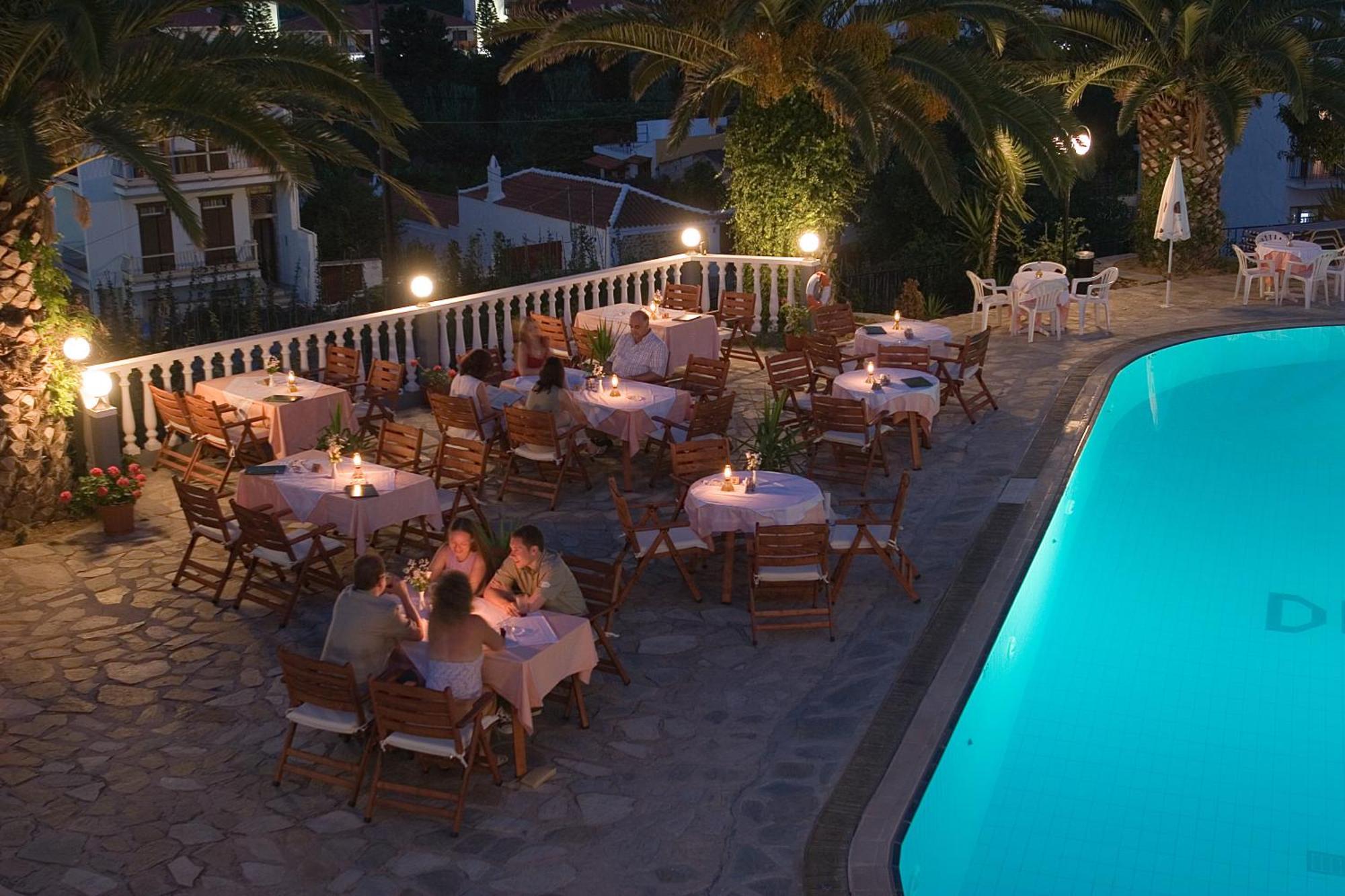 Hotel Dionyssos Skopelos Zewnętrze zdjęcie